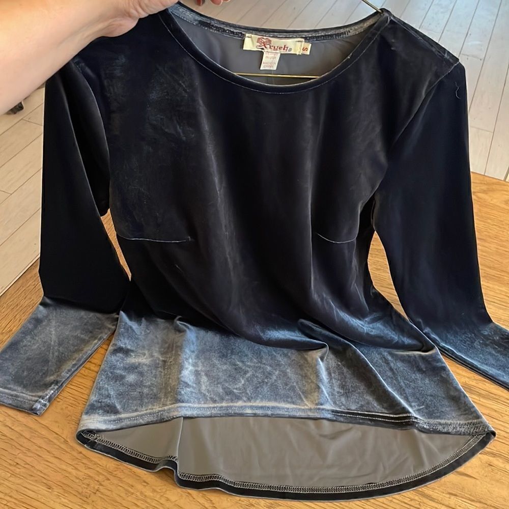 AXYEH BLUE TONES VELOUR BLOUSE.  NEW WITH TAGS - Picture 4 of 13